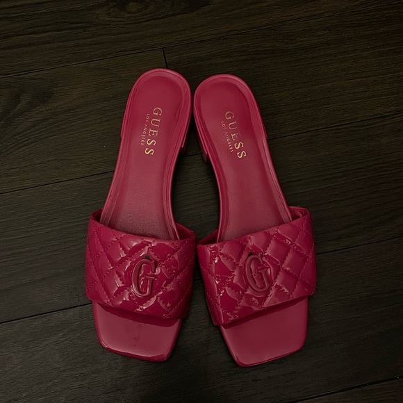 Pink G sandels - Picture 3 of 3